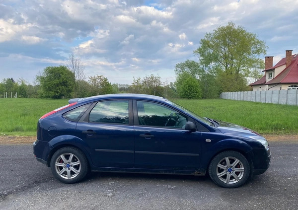 Ford Focus cena 5000 przebieg: 298770, rok produkcji 2006 z Łańcut małe 154